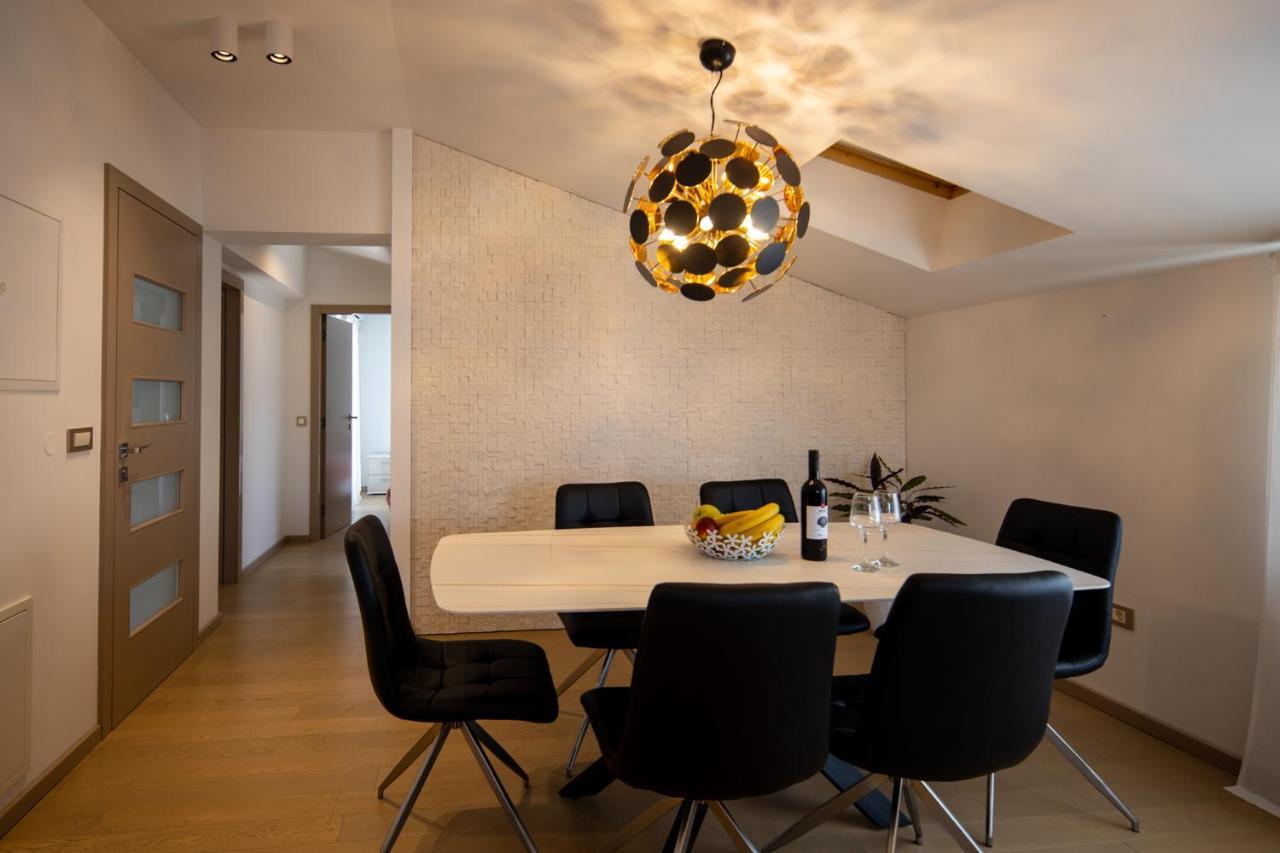 Lumaja Luxury Apartman Biograd Na Moru Exterior photo